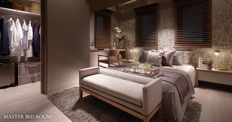 MASTER BED ROOM