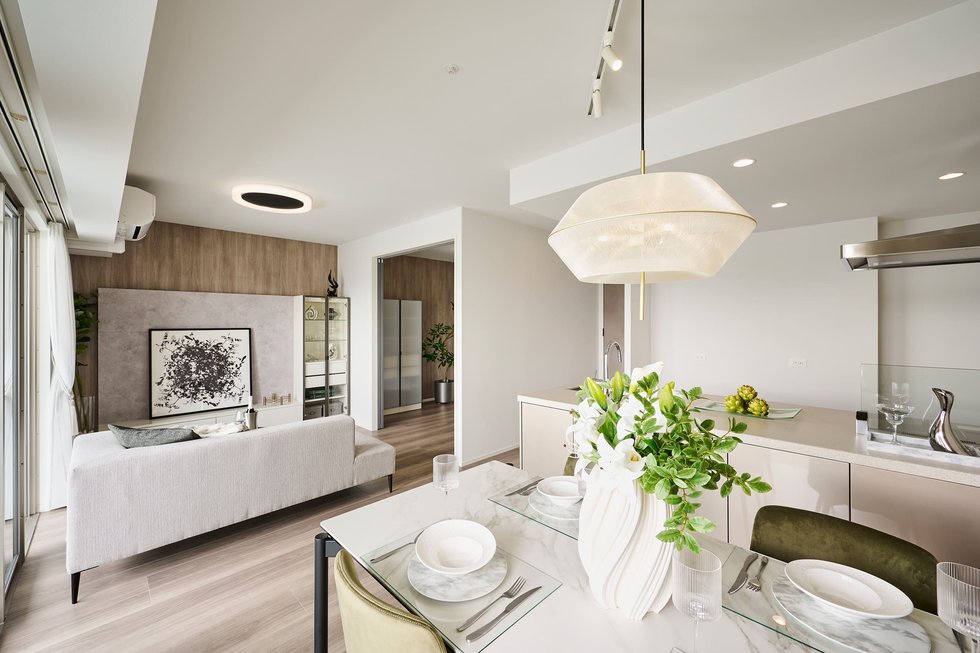 MODEL ROOM（1406号室）