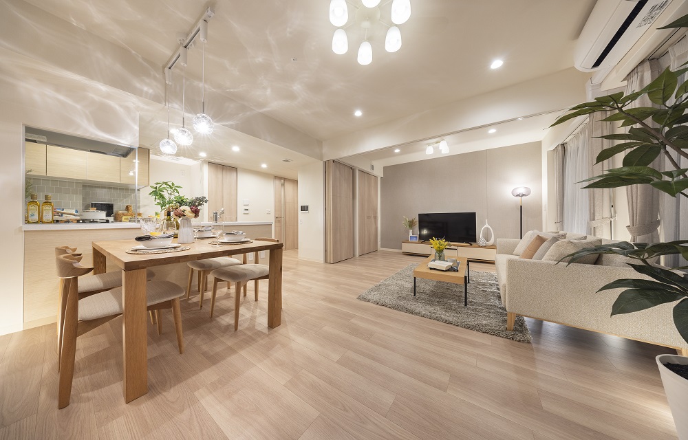 LIVING＆DINING ROOM