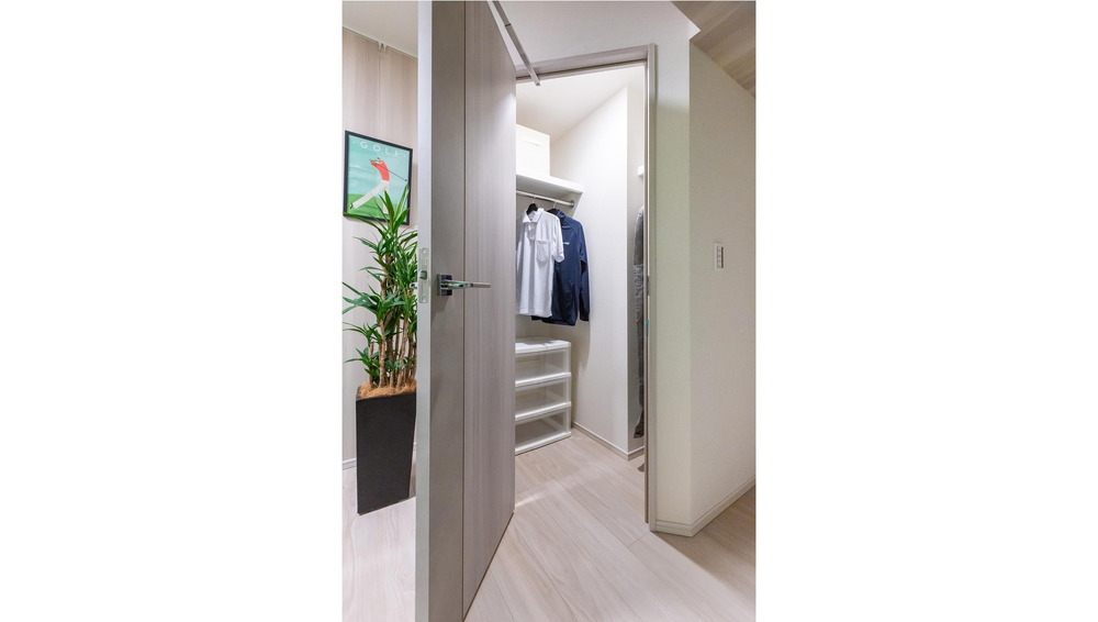 Walk in Closet