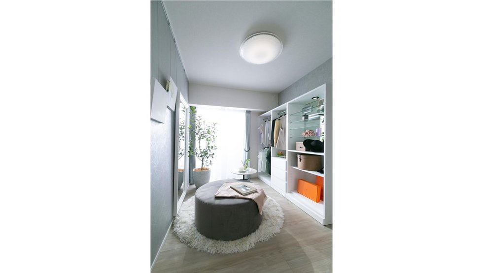 Bed room