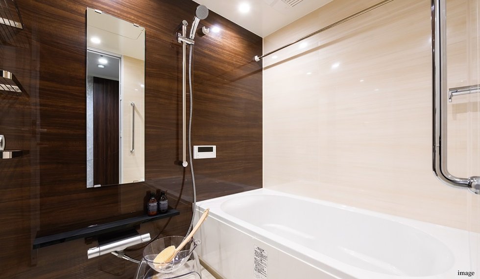 BATH ROOM