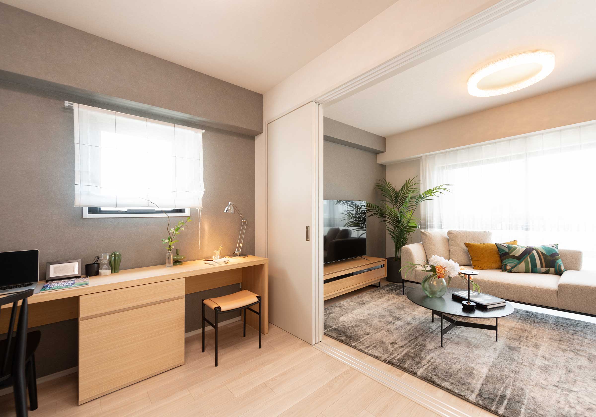 LIVING・DINING