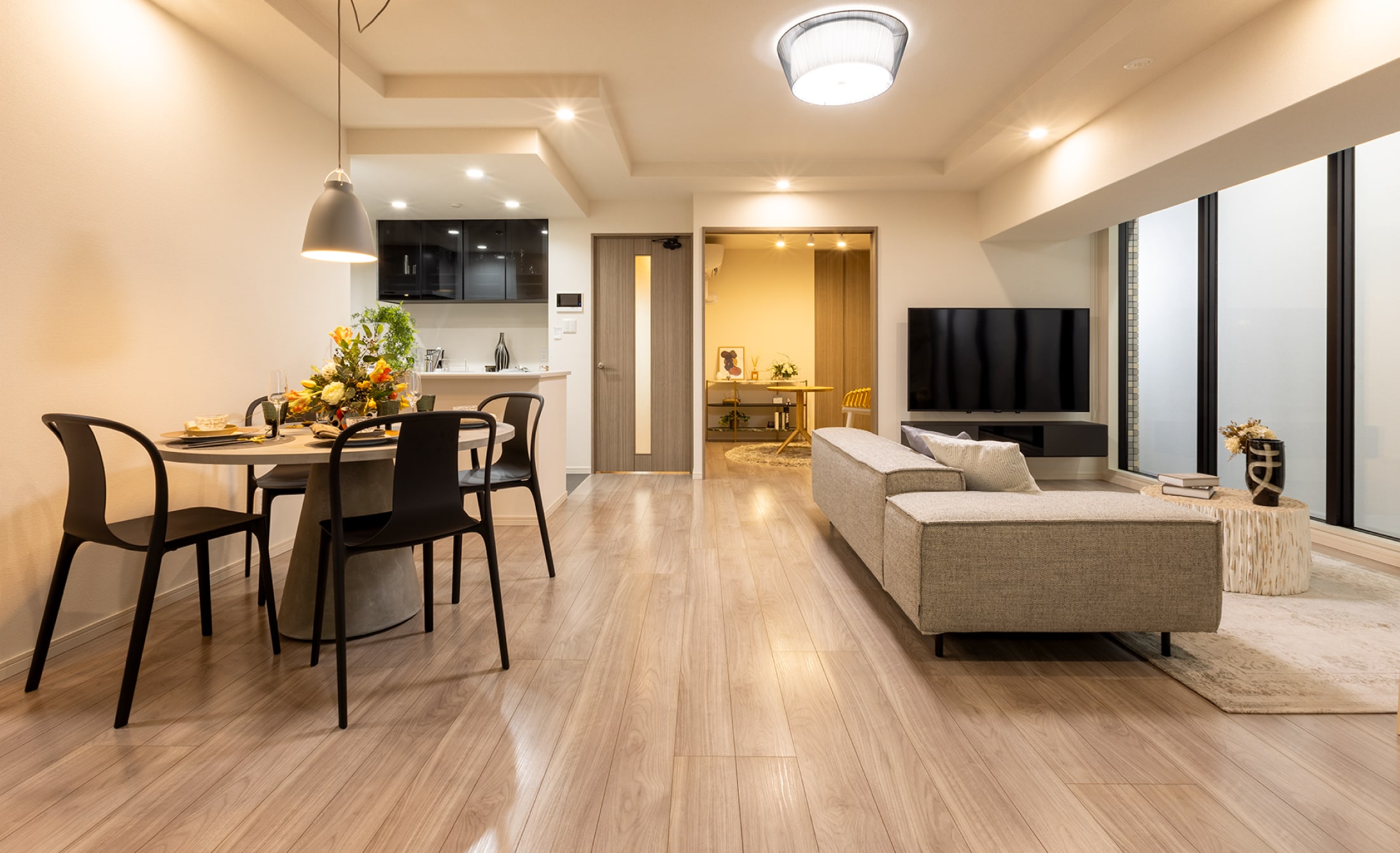 LIVING DINING KITCHEN
