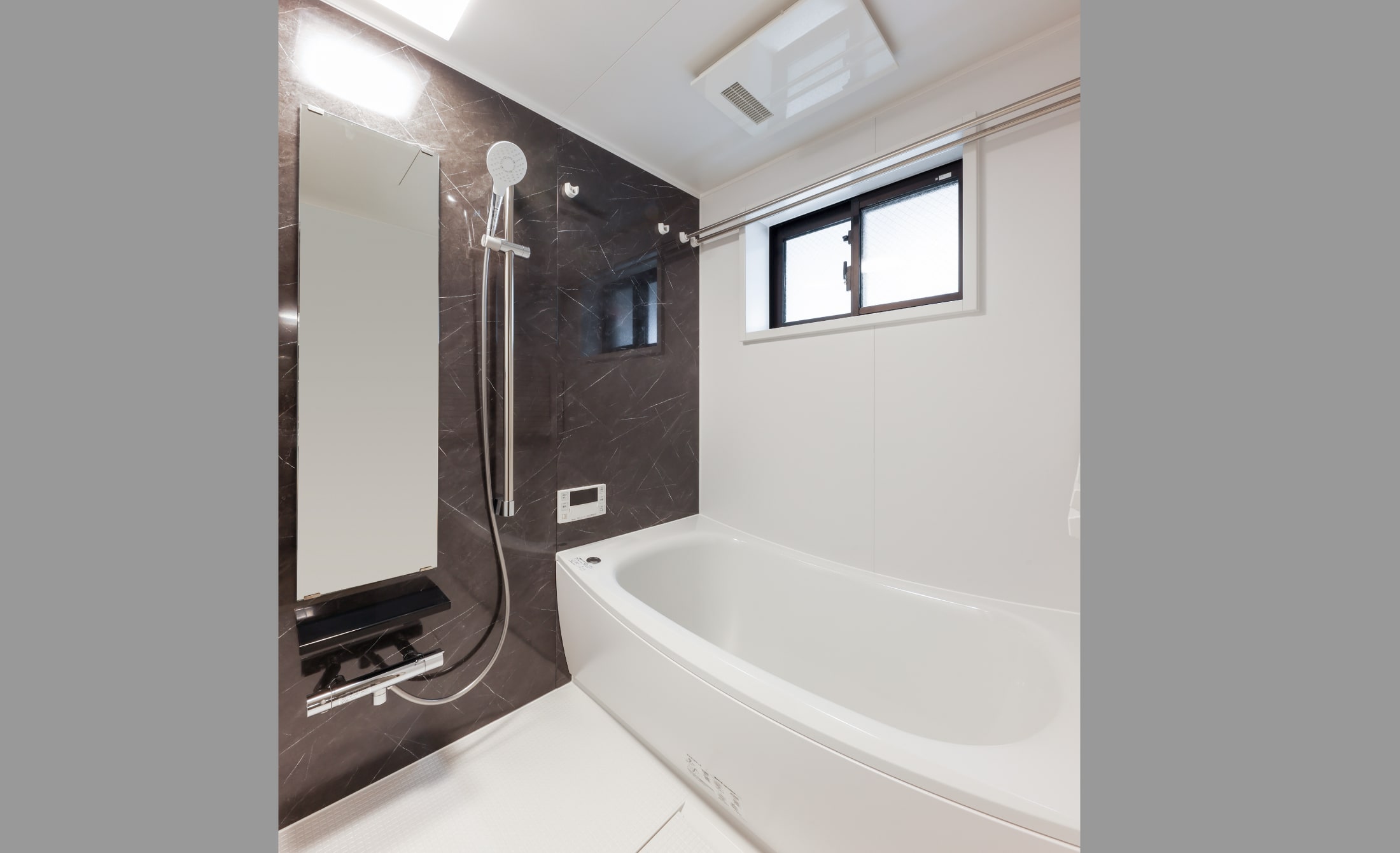 BATH ROOM