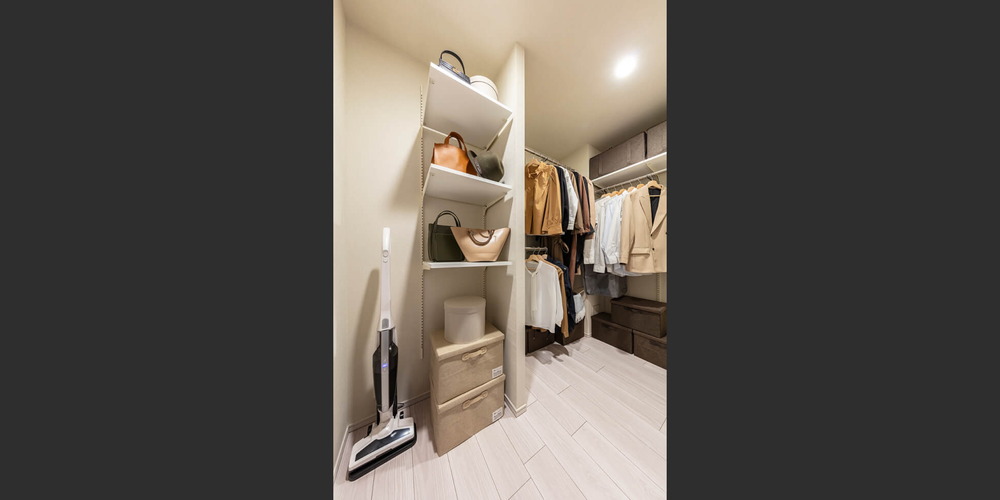 LARGE -STORAGE