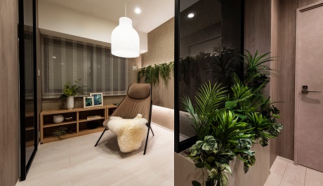 HEALING ROOM
