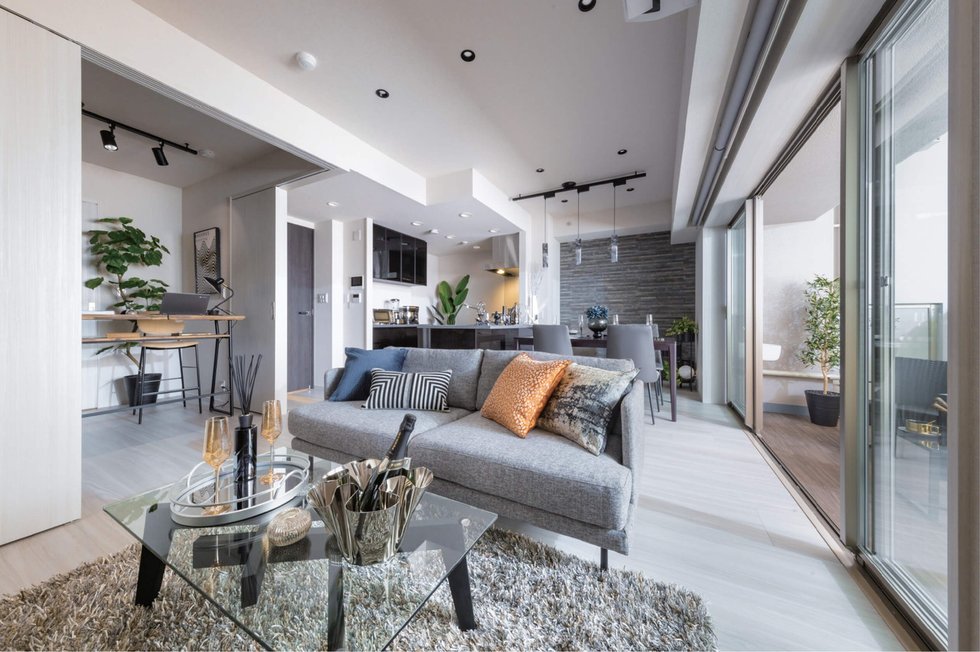 LIVING DINING KITCHEN