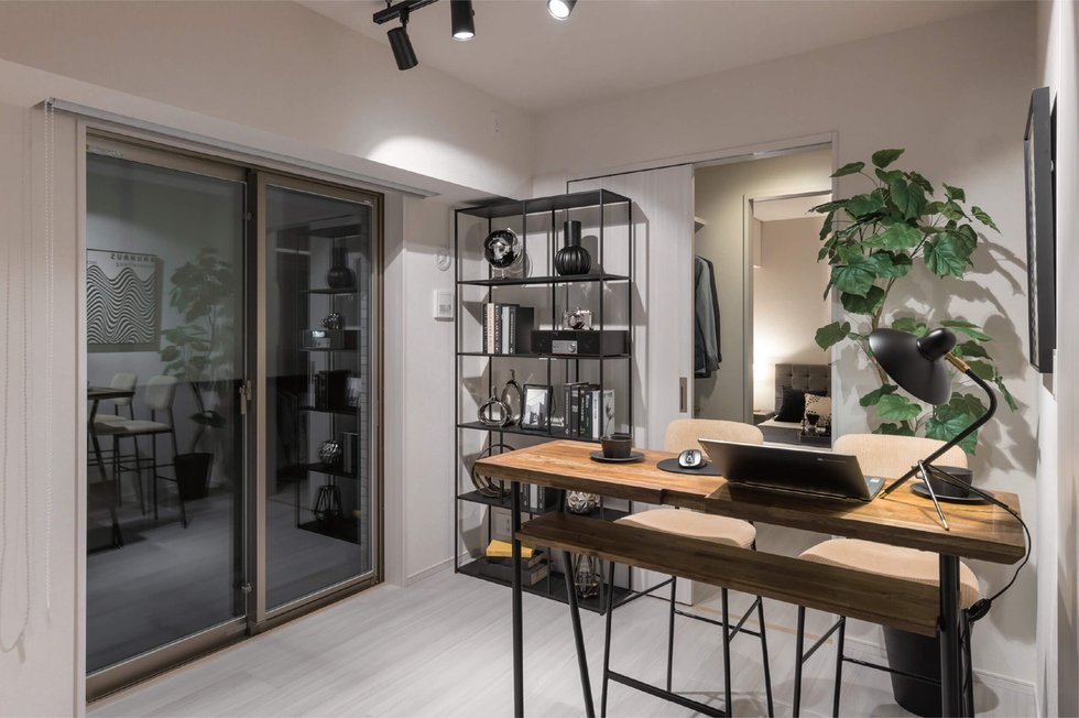 PRIVATE ROOM