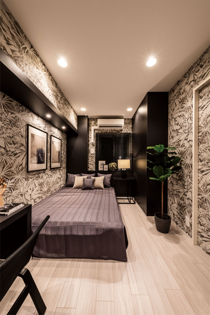 MASTER BED ROOM