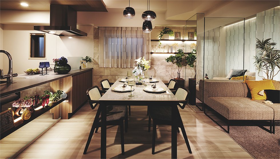 DINING