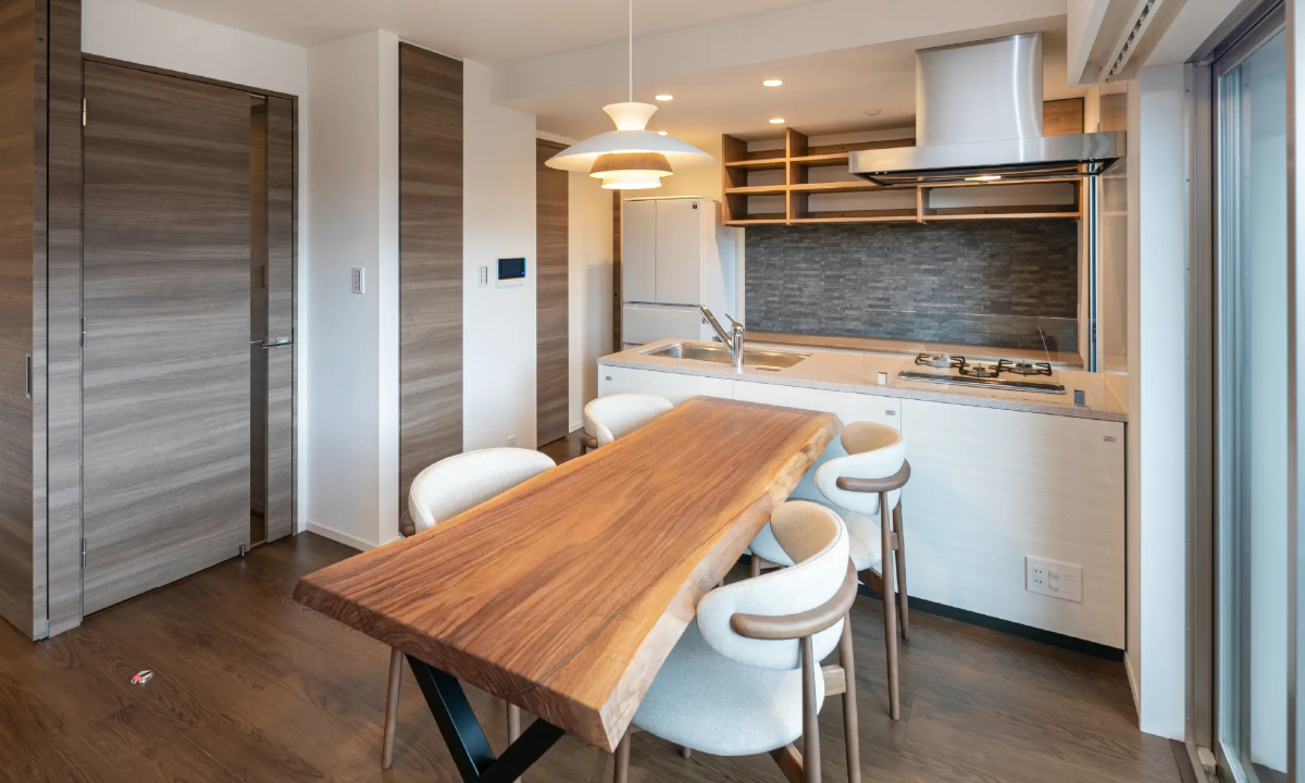 LIVING DINING KITCHEN