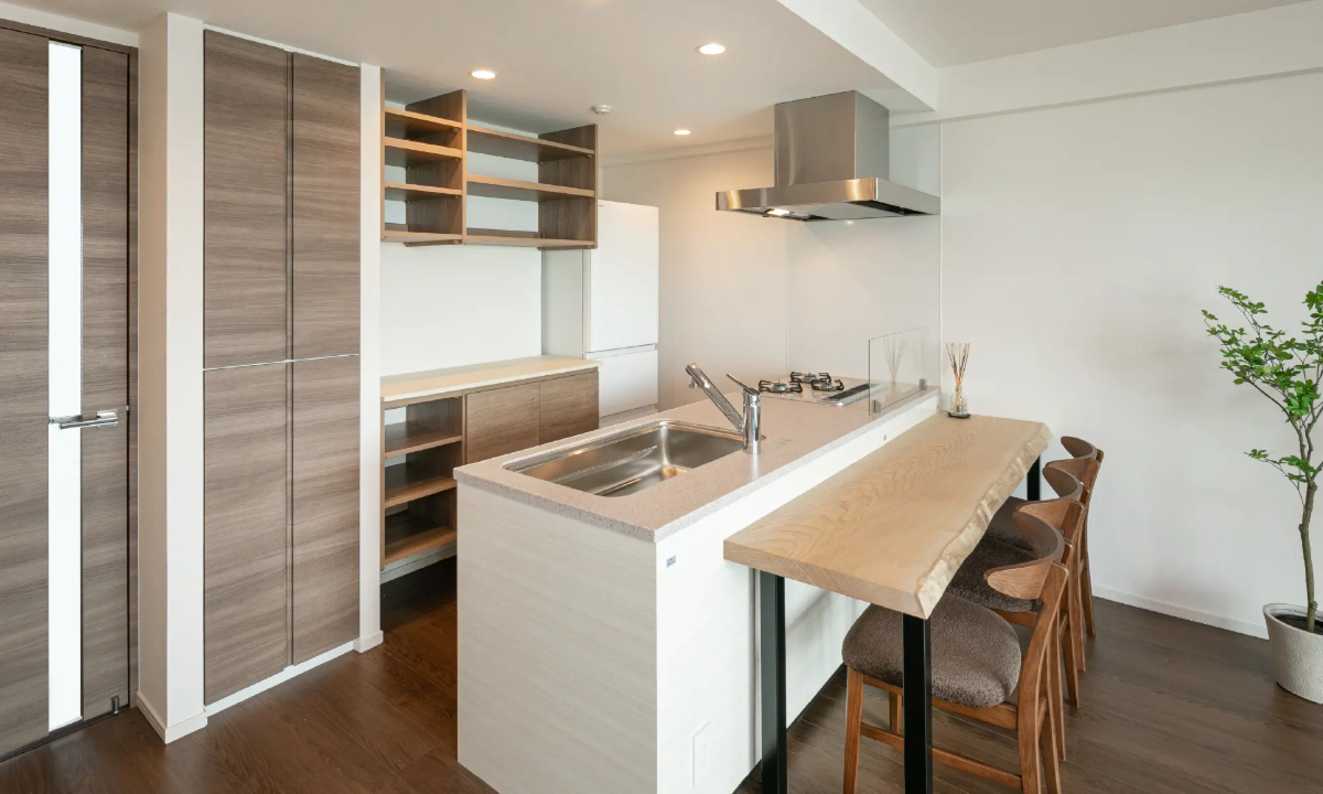LIVING DINING KITCHEN