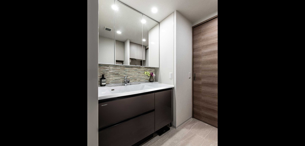 ドレッシングルーム