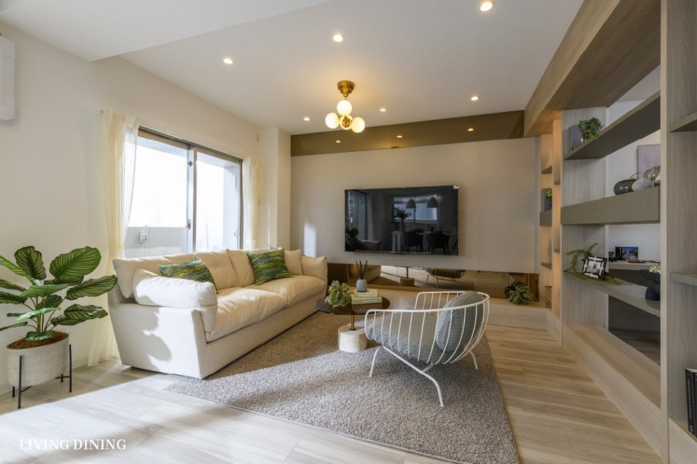 LIVING  DINING