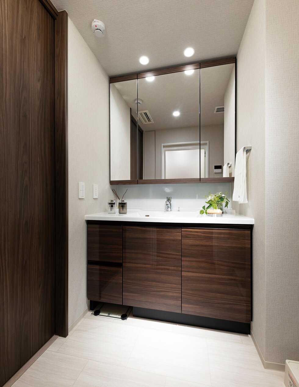 洗面室（Oタイプ／分譲済｜2024年6月撮影）