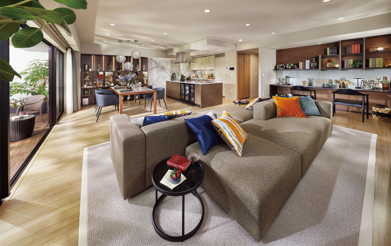 LIVING ROOM
