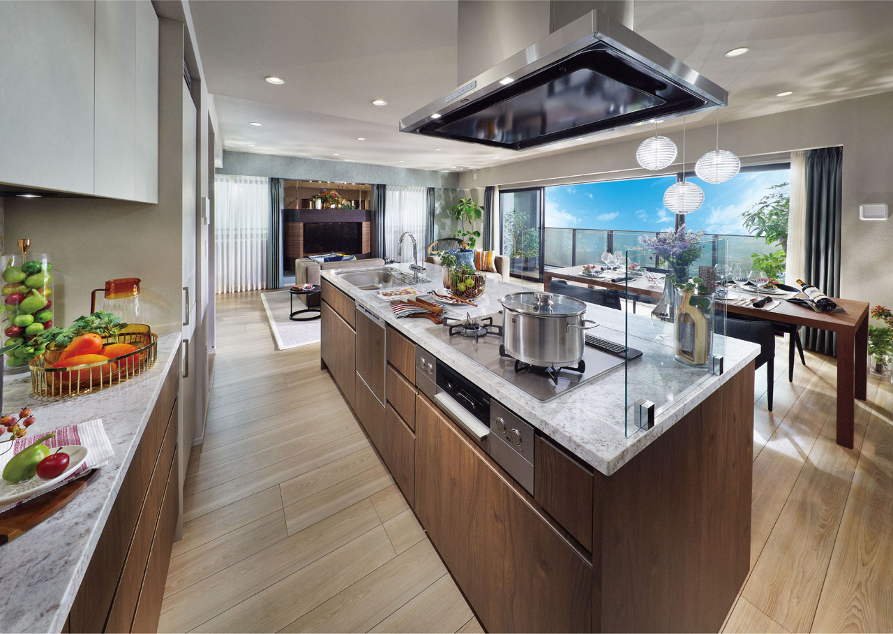 KITCHEN