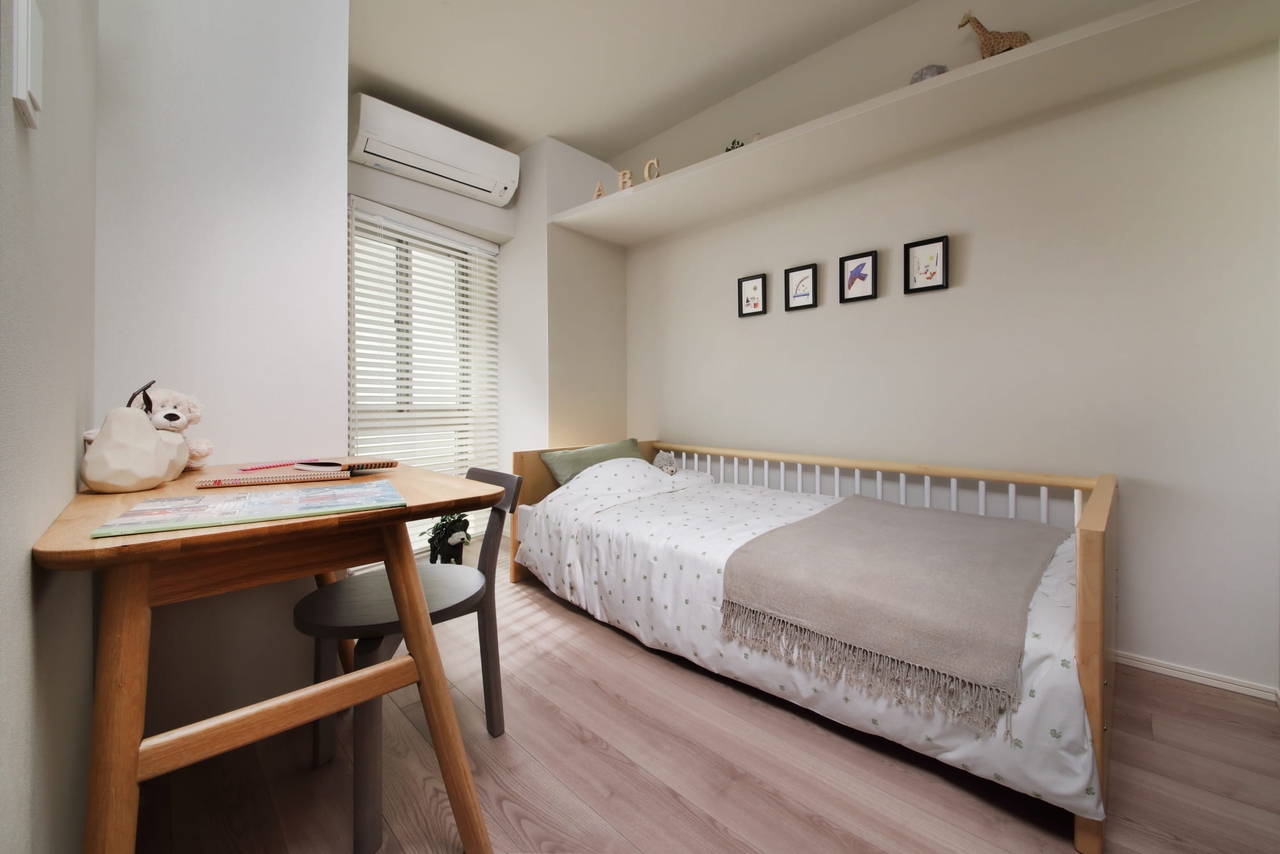 Bed Room
