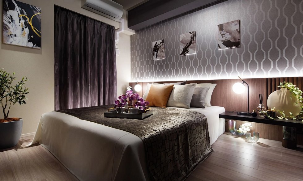 MASTER BED ROOM