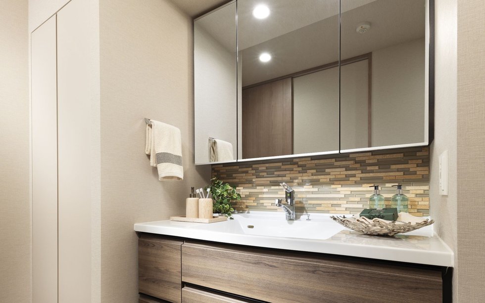 Powder room