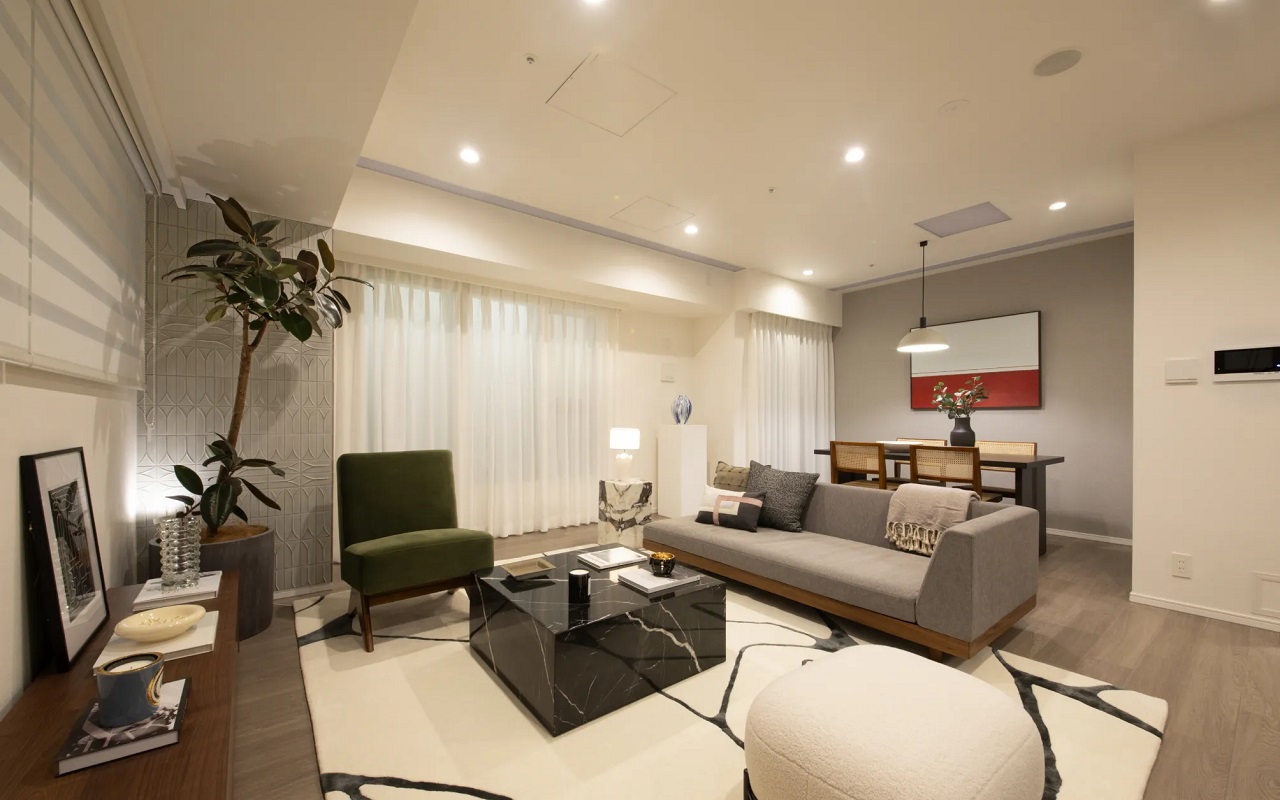 LIVING & DINING