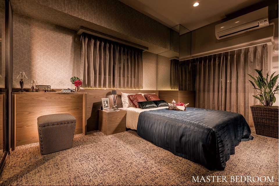 MASTER BEDROOM