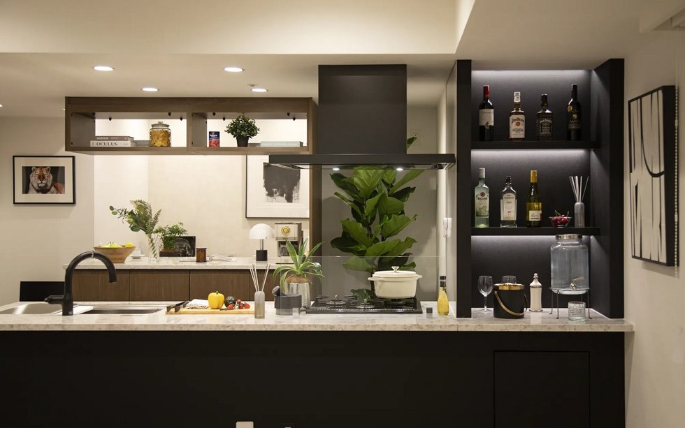 LIVING & DINING