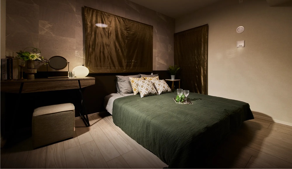 BEDROOM 1