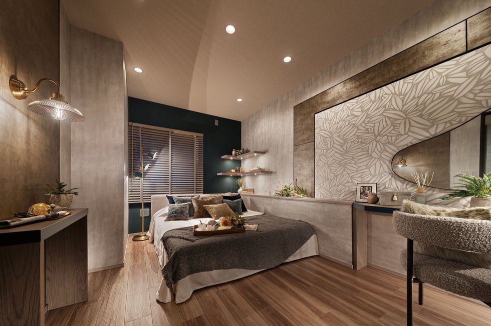 MASTER BEDROOM