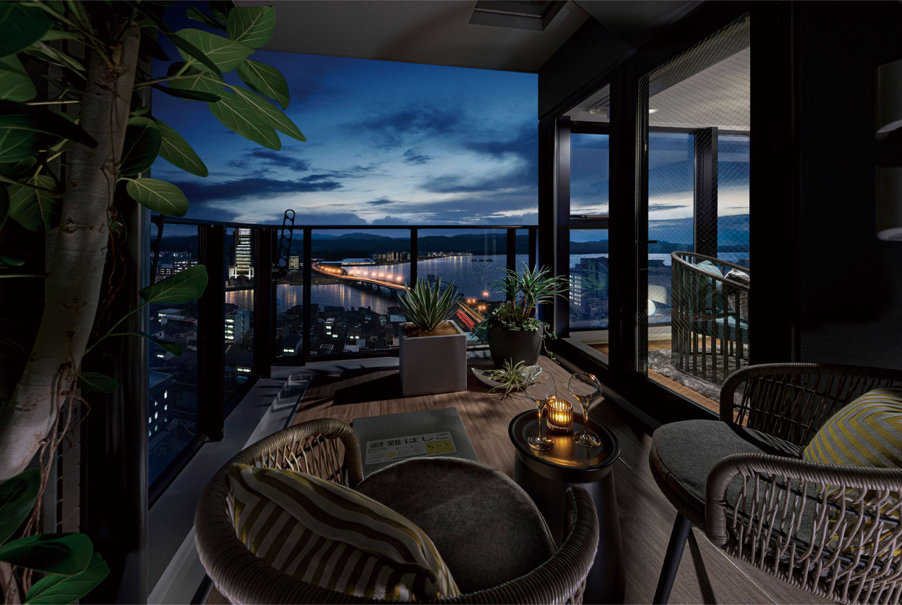 BALCONY