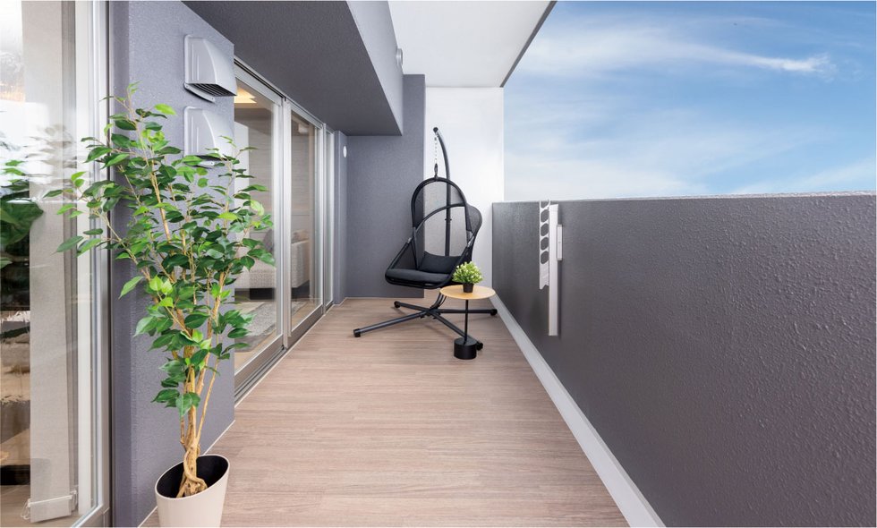 BALCONY