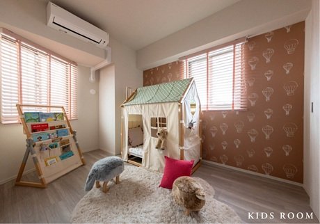 KIDS ROOM