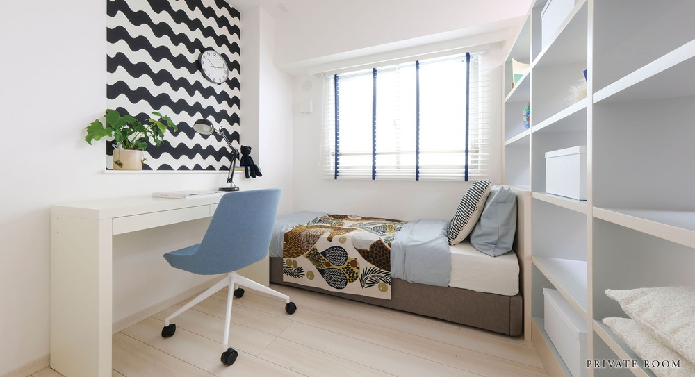 PRIVATE ROOM