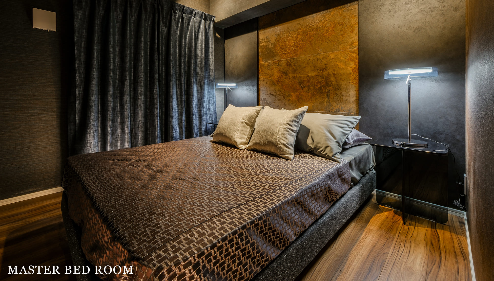 MASTER BED ROOM