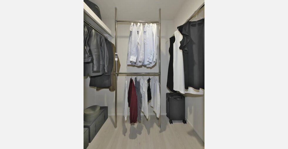 Walk in closet