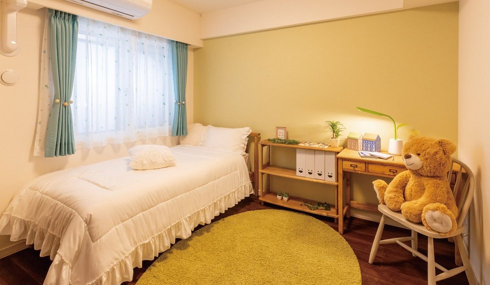 Bedroom