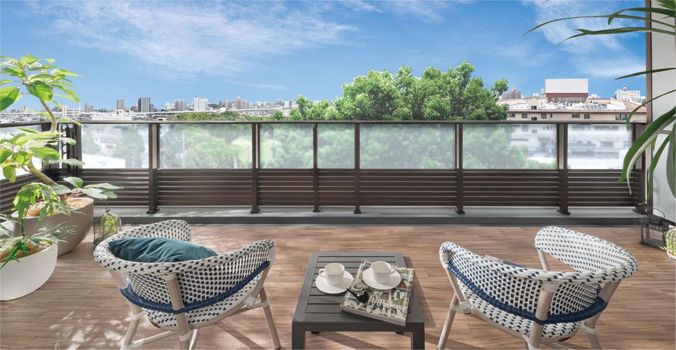 BALCONY
