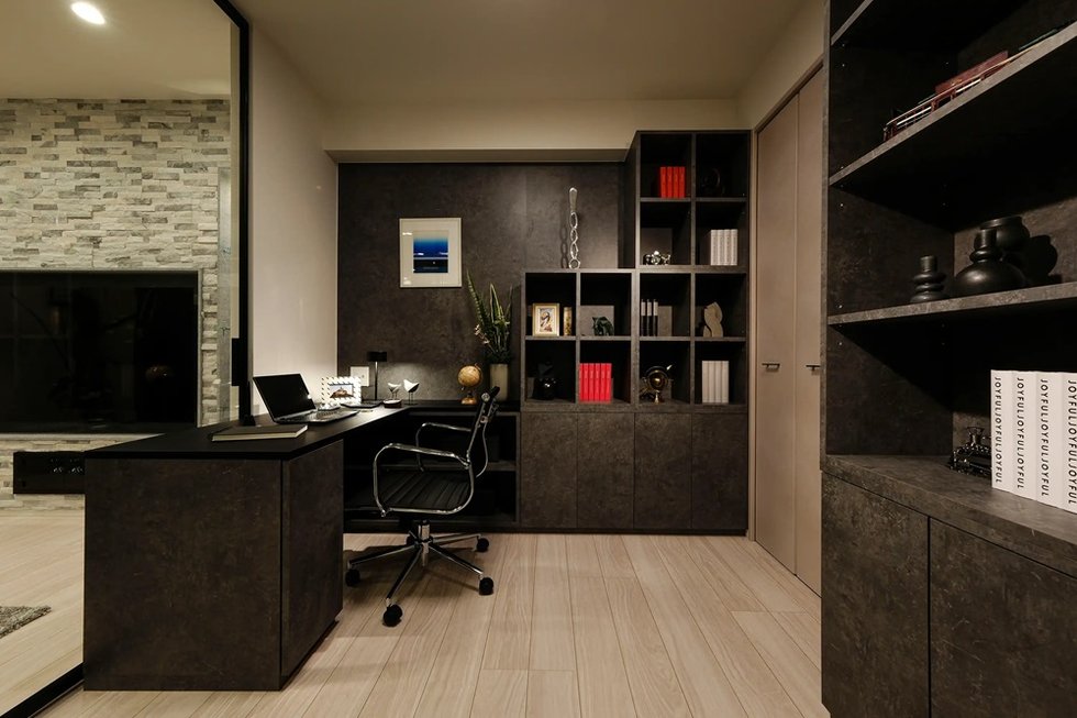REMOTE WORKSPACE