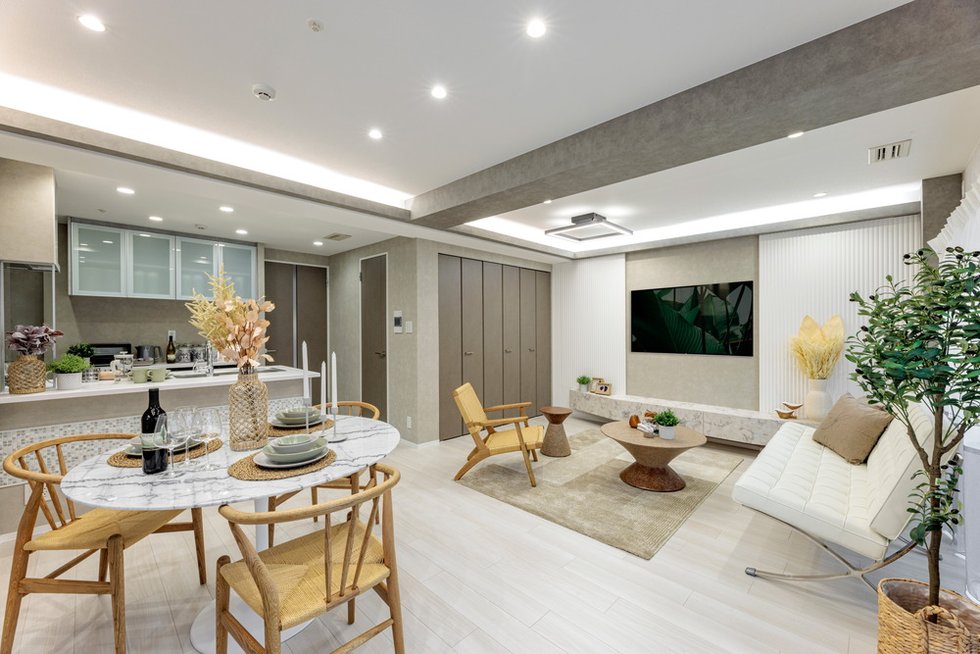 LIVING&DINING