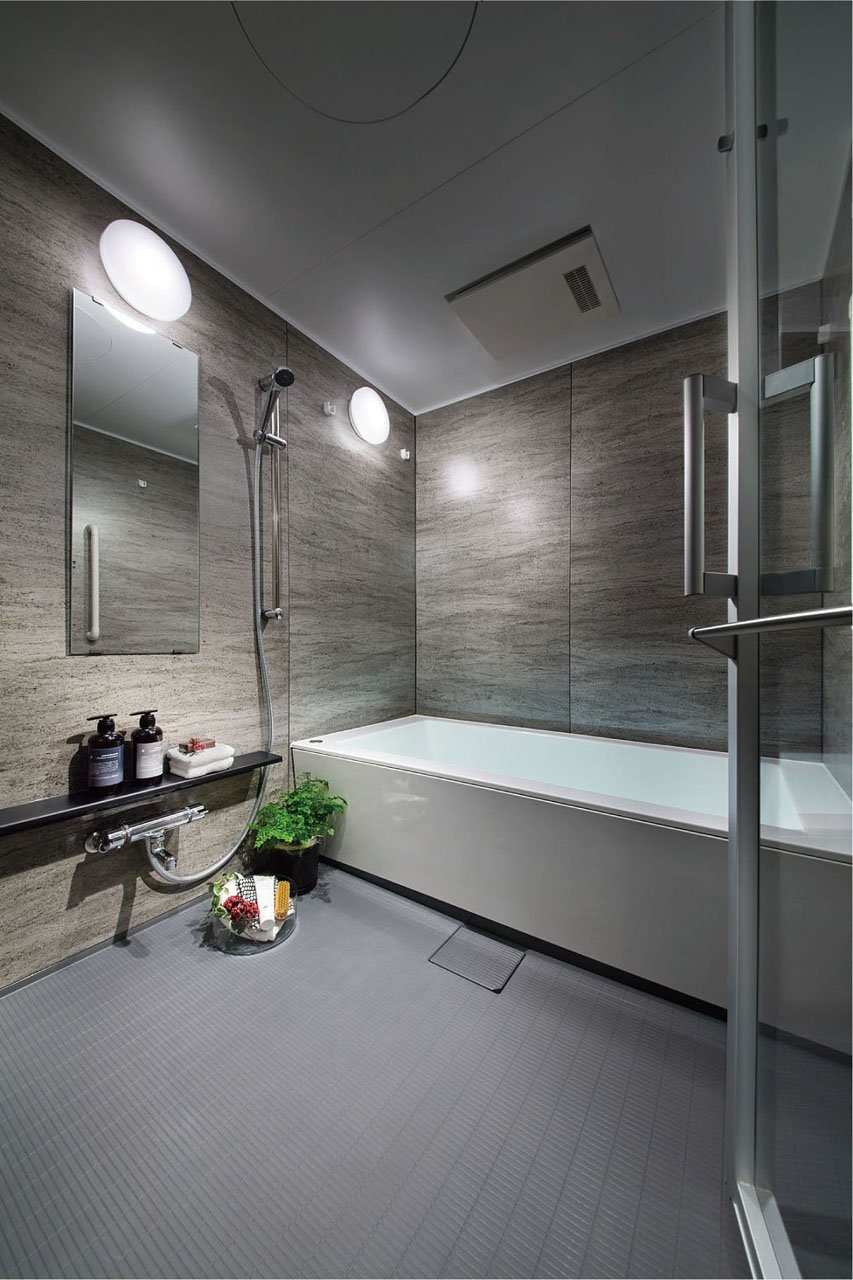 BATH ROOM