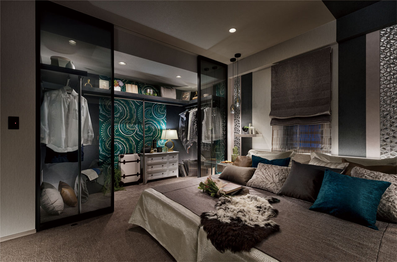 MASTER BEDROOM