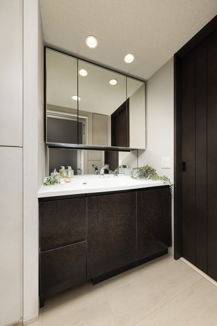 WASHROOM