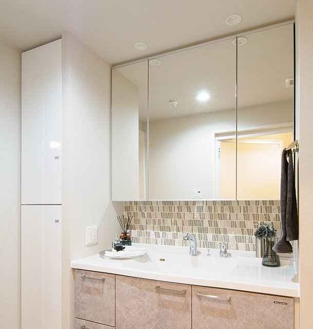 Powder Room