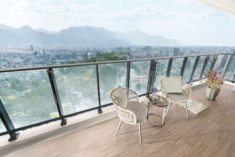 BALCONY