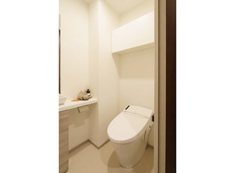 REST ROOM