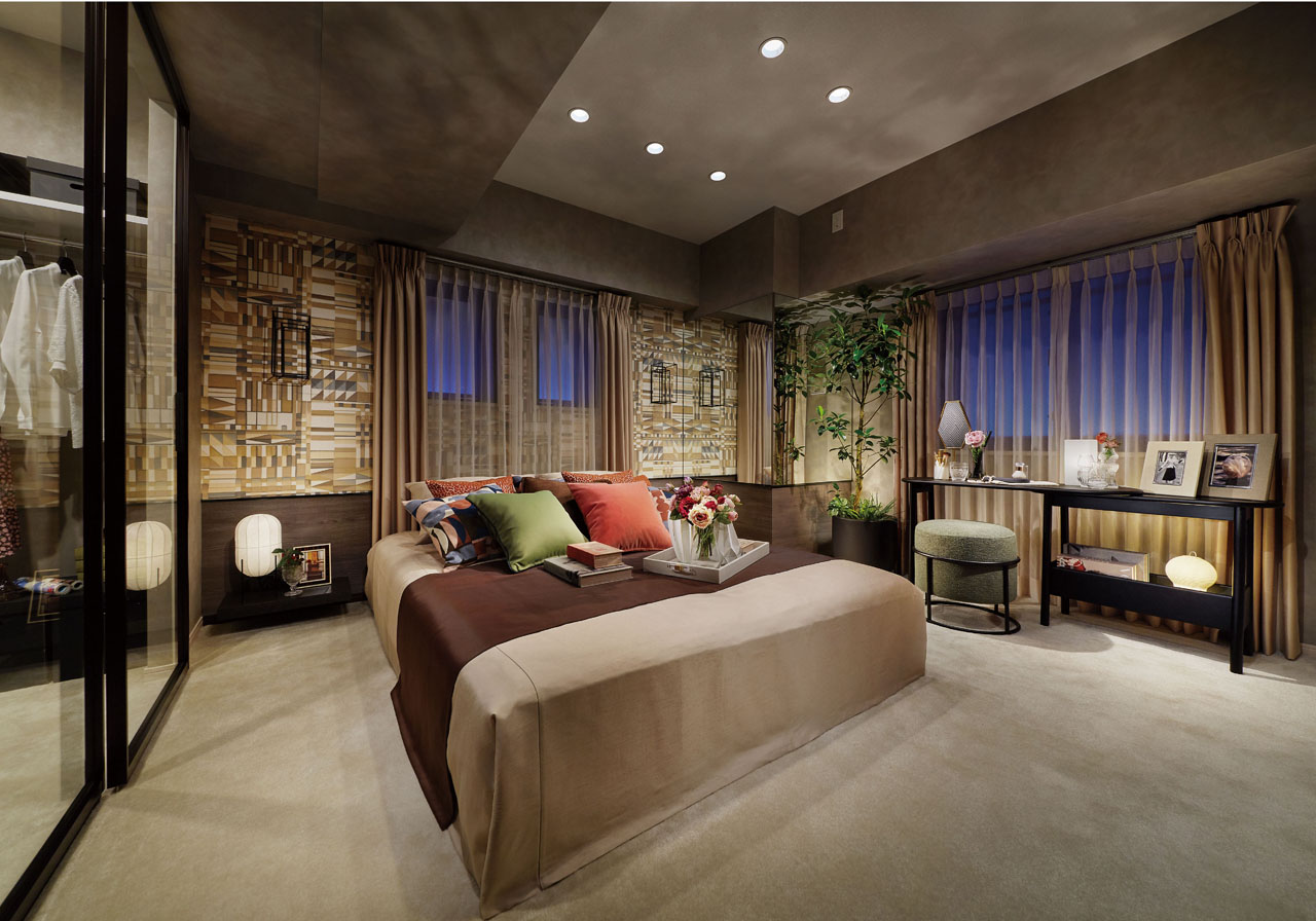 MASTER BED ROOM