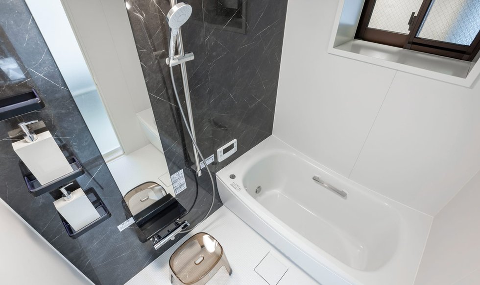 BATH ROOM