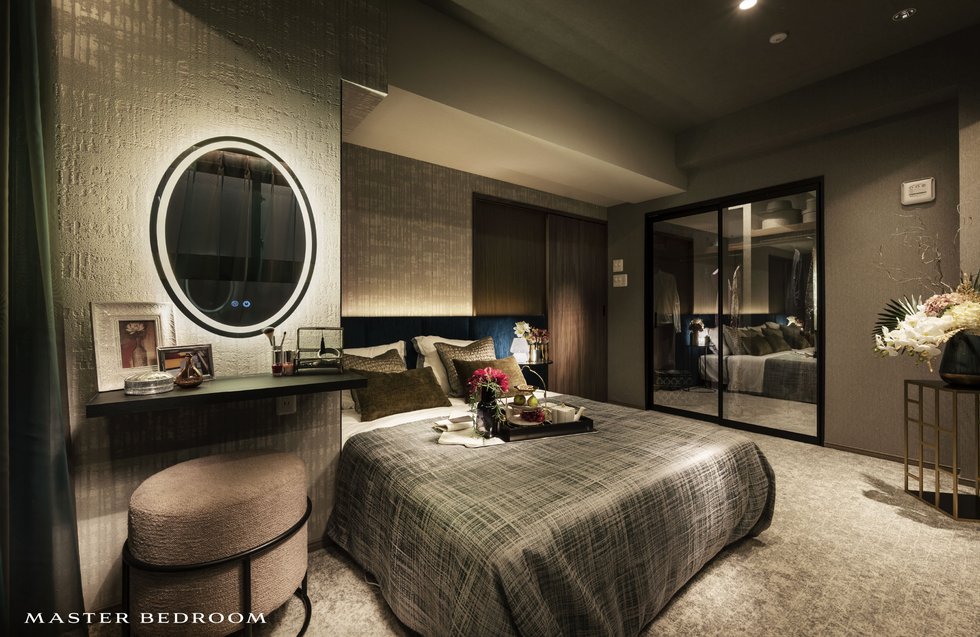 MASTER BEDROOM