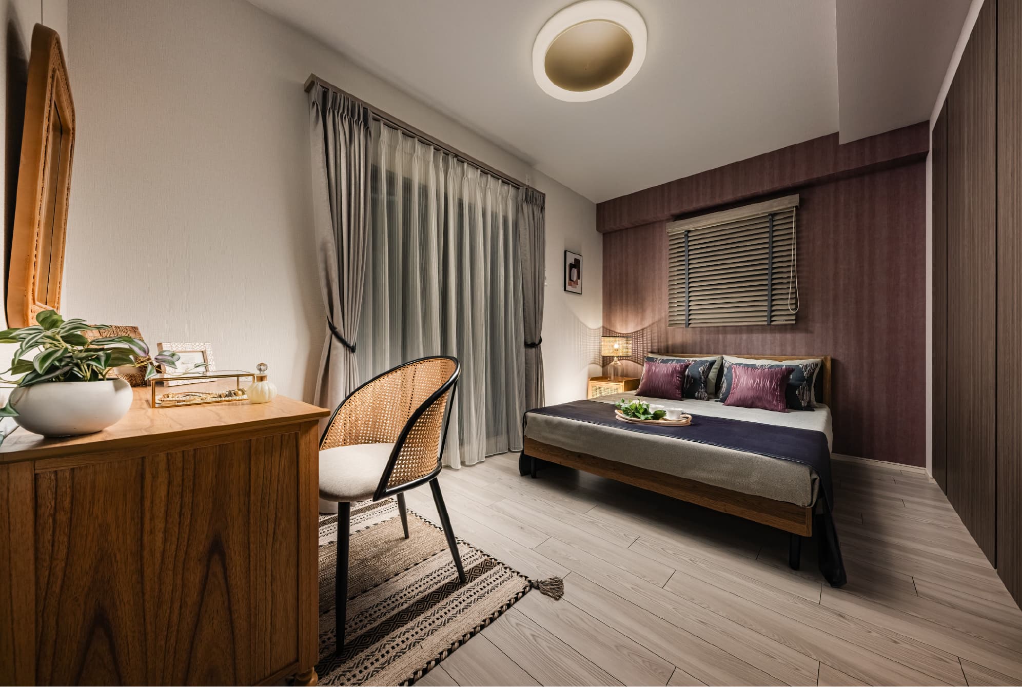 MASTER BEDROOM